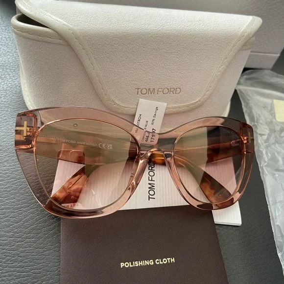Tom Ford | Accessories | Tom Ford Cara Sunglasses | Poshmark display picture 1